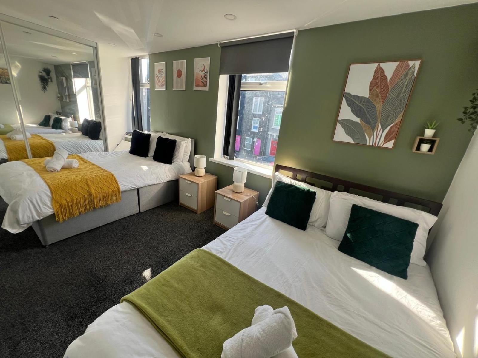 City Centre Location! For Business And Leisure! 5/6 Guests Cardiff Buitenkant foto