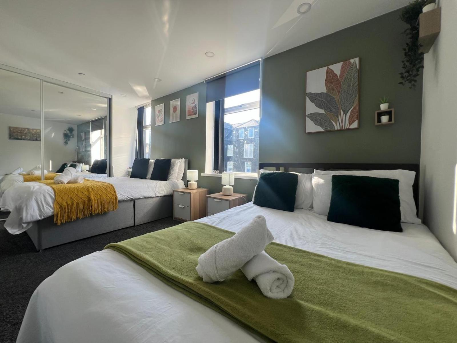 City Centre Location! For Business And Leisure! 5/6 Guests Cardiff Buitenkant foto